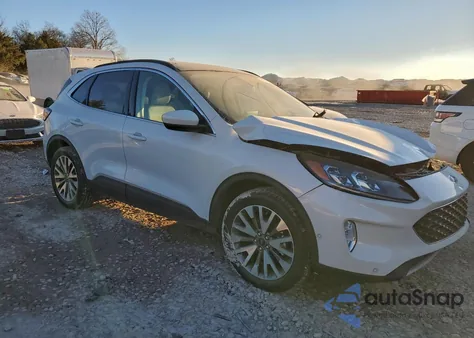 2021 Ford Escape Titanium from USA, damaged, VIN 1FMCU9DZ3MUA25242